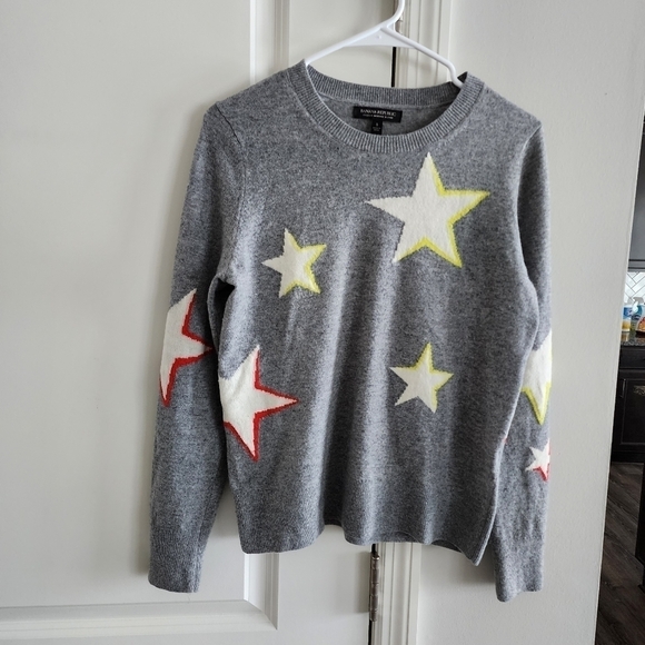 Banana Republic Merino Wool Star Sweater - Picture 2 of 5